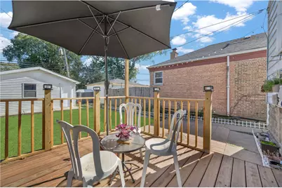 9427 S Utica Avenue, Evergreen Park, IL 60805 - Photo 15