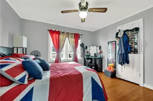 9427 S Utica Ave, Evergreen Park, IL 60805 - Photo 5