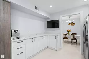 50 Lake Blvd, Buffalo Grove, IL 60089 - Photo 9