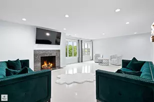 50 Lake Blvd, Buffalo Grove, IL 60089 - Photo 3