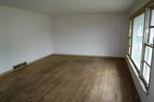 14458 Peoria St, Harvey, IL 60426 - Photo 3