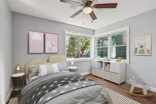 10216 S Emerald Ave, Chicago, IL 60628 - Photo 13