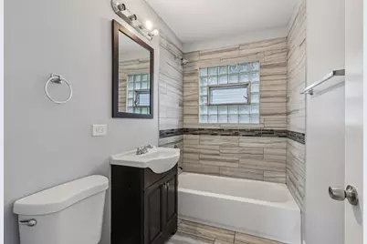 10216 S Emerald Avenue, Chicago, IL 60628 - Photo 23