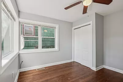 10216 S Emerald Avenue, Chicago, IL 60628 - Photo 15