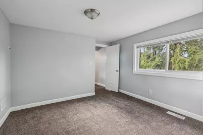 10216 S Emerald Avenue, Chicago, IL 60628 - Photo 19