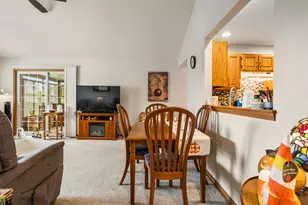 709 Erin Dr, Champaign, IL 61822 - Photo 9