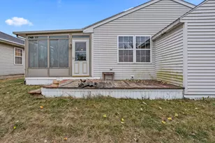 709 Erin Dr, Champaign, IL 61822 - Photo 27