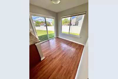 1458 Woodland Drive, South Elgin, IL 60177 - Photo 7