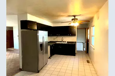 17622 Oakwood Drive, Hazel Crest, IL 60429 - Photo 9