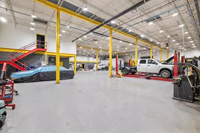 1529 N 31st Avenue, Melrose Park, IL 60160 - Photo 39