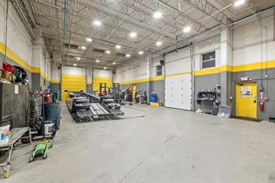 1529 N 31st Avenue, Melrose Park, IL 60160 - Photo 41