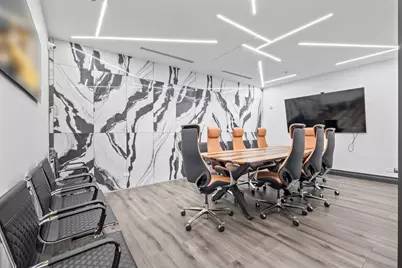 1529 N 31st Avenue, Melrose Park, IL 60160 - Photo 25