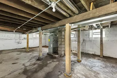 9214 S Woodlawn Avenue, Chicago, IL 60619 - Photo 13