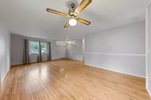 1133 Bramble Ave, Bolingbrook, IL 60490 - Photo 3