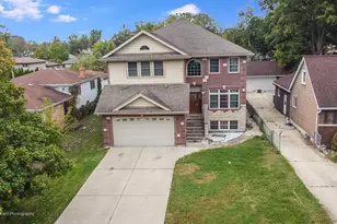 4018 N Grant St, Westmont, IL 60559 - Photo 3