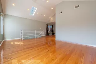 524 N Ashland Ave, Chicago, IL 60622 - Photo 3