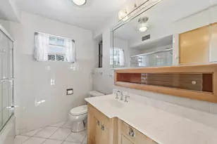 9020 S Constance Ave, Chicago, IL 60617 - Photo 9