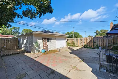 9020 S Constance Avenue, Chicago, IL 60617 - Photo 17