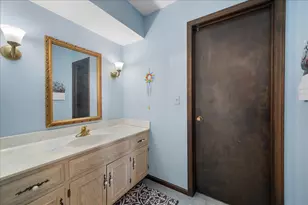 150 Shady Ln, Bartlett, IL 60103 - Photo 19