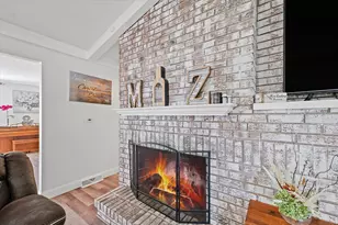 101 Thornhill Dr, Danville, IL 61832 - Photo 13