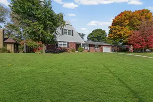 101 Thornhill Dr, Danville, IL 61832 - Photo 5