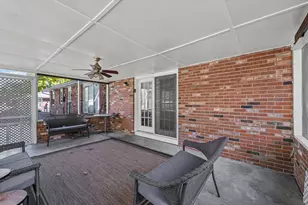 101 Thornhill Dr, Danville, IL 61832 - Photo 17