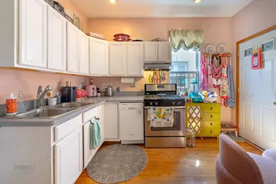 530 N Ashland Avenue, Chicago, IL 60622 - Photo 5