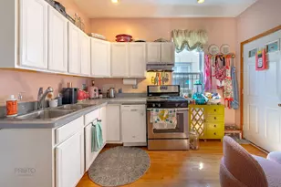 530 N Ashland Ave, Chicago, IL 60622 - Photo 5