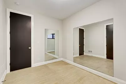 3406 N Keating Avenue, Chicago, IL 60641 - Photo 27