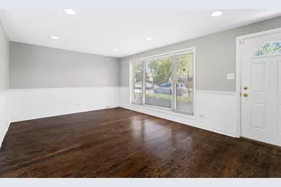 11724 S Laflin Street, Chicago, IL 60643 - Photo 3