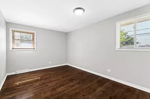 11724 S Laflin St, Chicago, IL 60643 - Photo 13