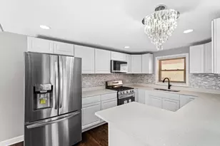 11724 S Laflin St, Chicago, IL 60643 - Photo 7