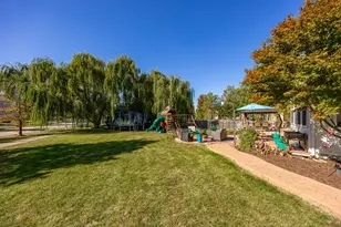 555 Litchfield Way, Oswego, IL 60543 - Photo 51