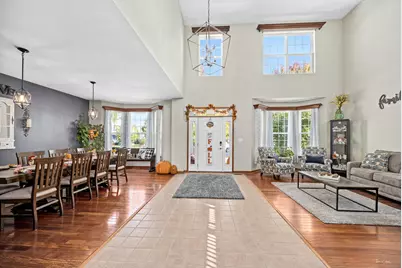 555 Litchfield Way, Oswego, IL 60543 - Photo 3