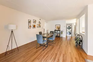 6443 Clarendon Hills Rd, Willowbrook, IL 60527 - Photo 7