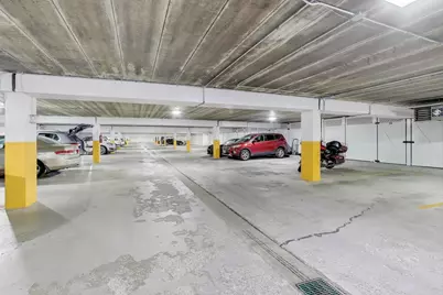 6443 Clarendon Hills Road #100d, Willowbrook, IL 60527 - Photo 25