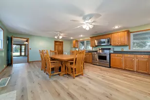8540 Manchester Rd, Capron, IL 61012 - Photo 17