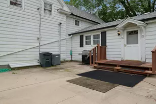 8540 Manchester Rd, Capron, IL 61012 - Photo 33