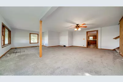 8540 Manchester Road, Capron, IL 61012 - Photo 11