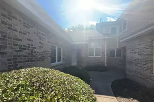 17259 Lakebrook Dr, Orland Park, IL 60467 - Photo 3