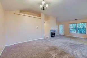 1212 Shawford Way, Elgin, IL 60120 - Photo 3