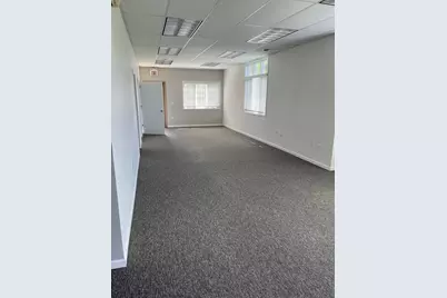 2750-2752 Caton Farm Road W #END, Joliet, IL 60435 - Photo 5