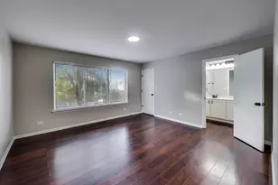 926 S W Ave, Waukegan, IL 60085 - Photo 17