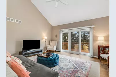 [Address not provided], Winfield, IL 60190 - Photo 7