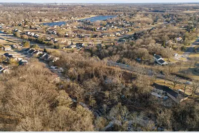 9015 E McEvilly Road, Minooka, IL 60447 - Photo 9