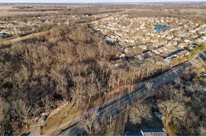 9015 E McEvilly Road, Minooka, IL 60447 - Photo 11