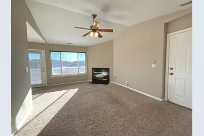 290 Crestview Drive #C, Wauconda, IL 60084 - Photo 3