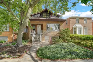 2541 N 76th Ave, Elmwood Park, IL 60707 - Photo 3