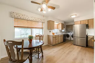 679 W Elk Grove Blvd, Elk Grove Village, IL 60007 - Photo 7