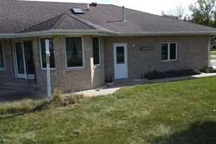 601 N Church St, Crescent City, IL 60928 - Photo 9